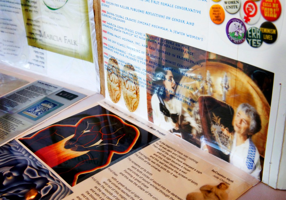 Wortzel Book Small_28A9823